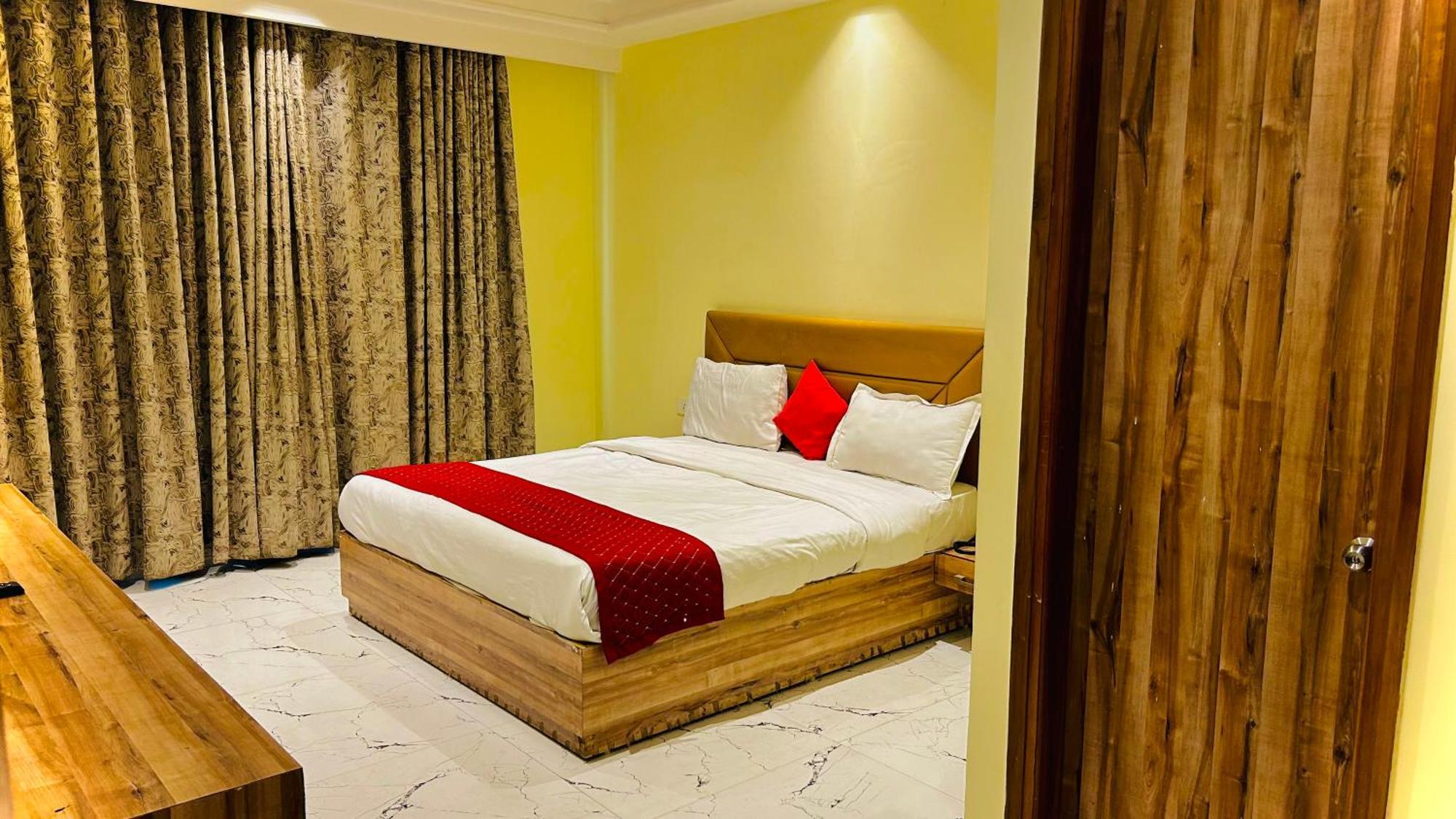 Hotel Goodluck House Near Terminal 3 Igi Airport Nowe Delhi Zewnętrze zdjęcie