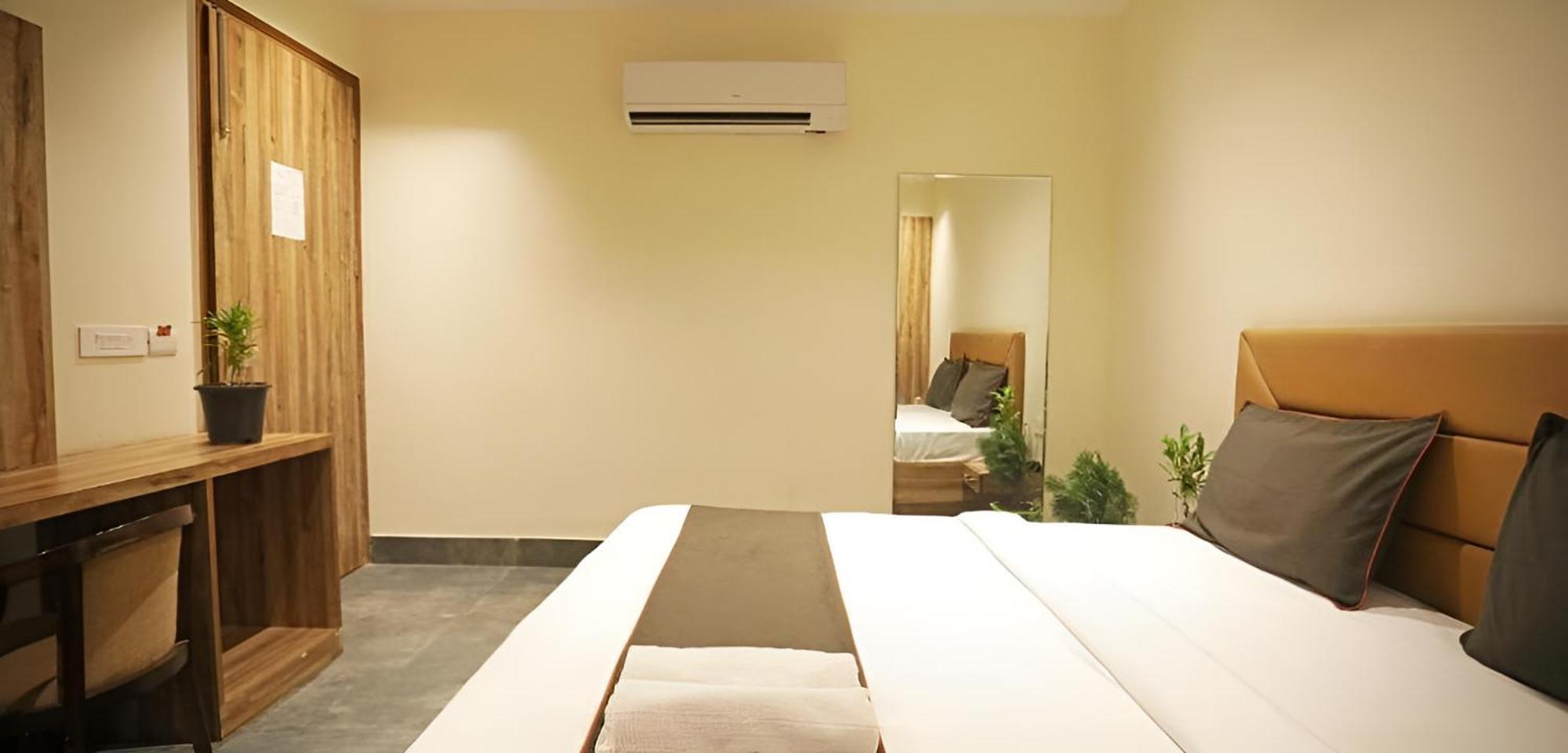 Hotel Goodluck House Near Terminal 3 Igi Airport Nowe Delhi Zewnętrze zdjęcie